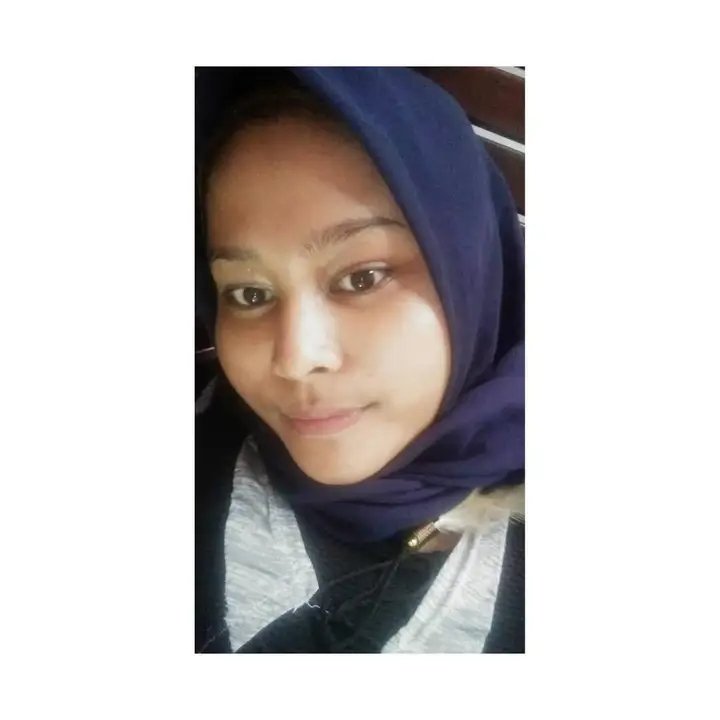 Lutfiati Izmah Azizah