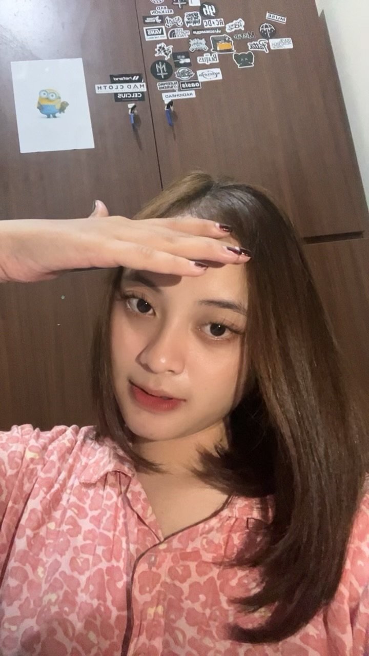Vanesa Devy Tiara