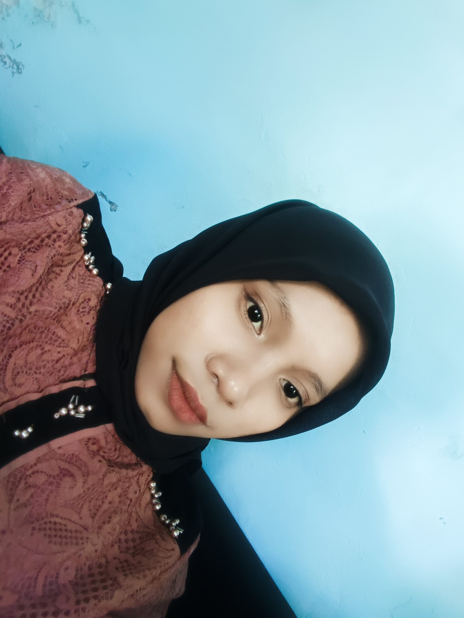TRI INSYIANI