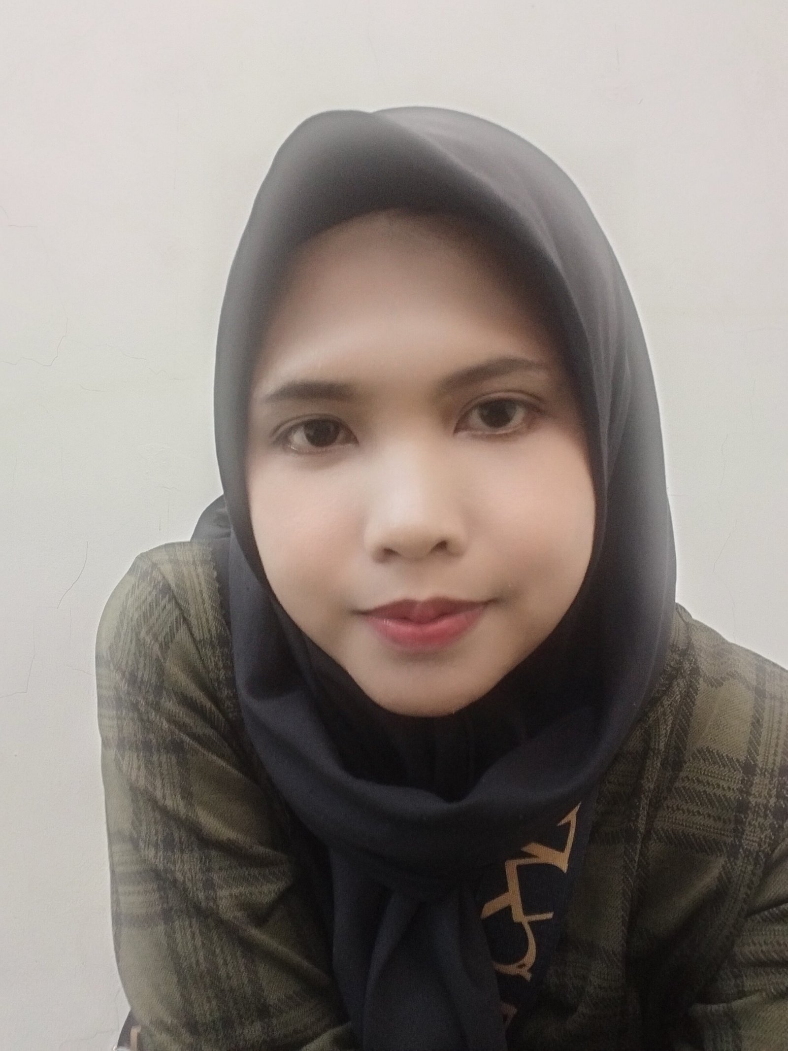 Putri indah sari