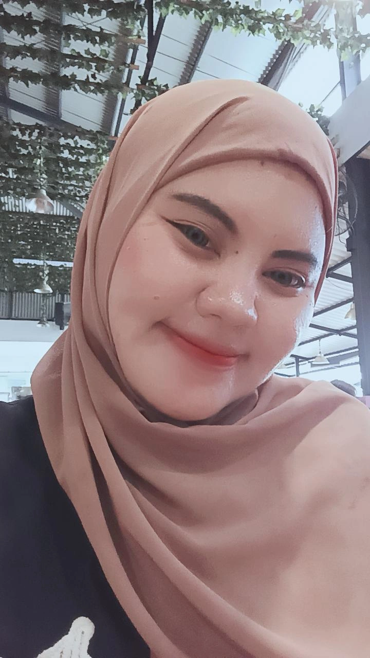 Julia nita sari