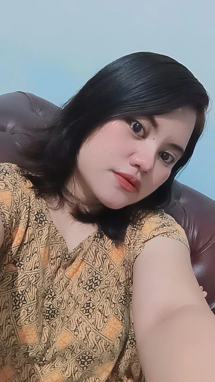 Julia nita sari