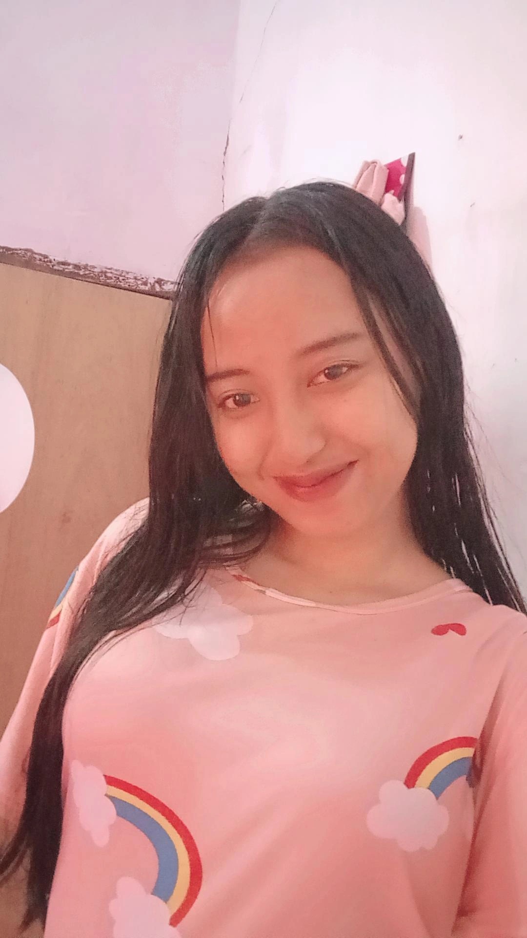 Iza ayu wuning pelangi